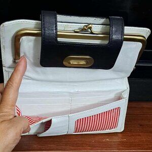 Authentic Danier Vintage Genuine Leather Wallet/Wristlet